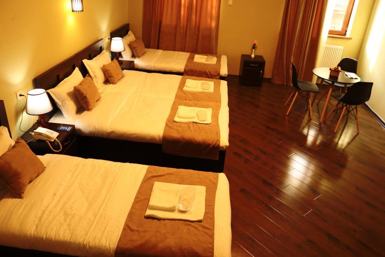 Sisno Hotel Tbilisi Luaran gambar
