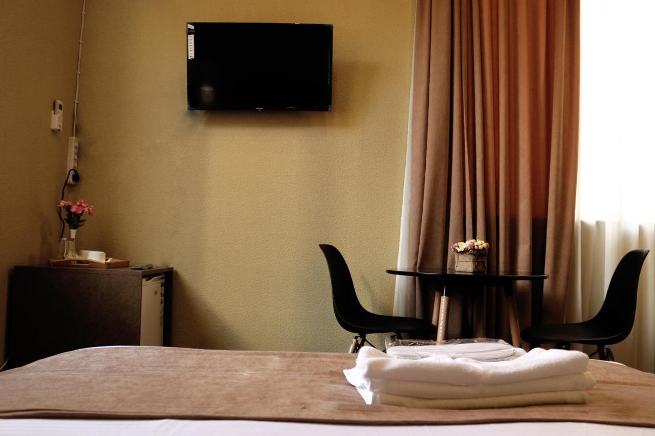 Sisno Hotel Tbilisi Luaran gambar