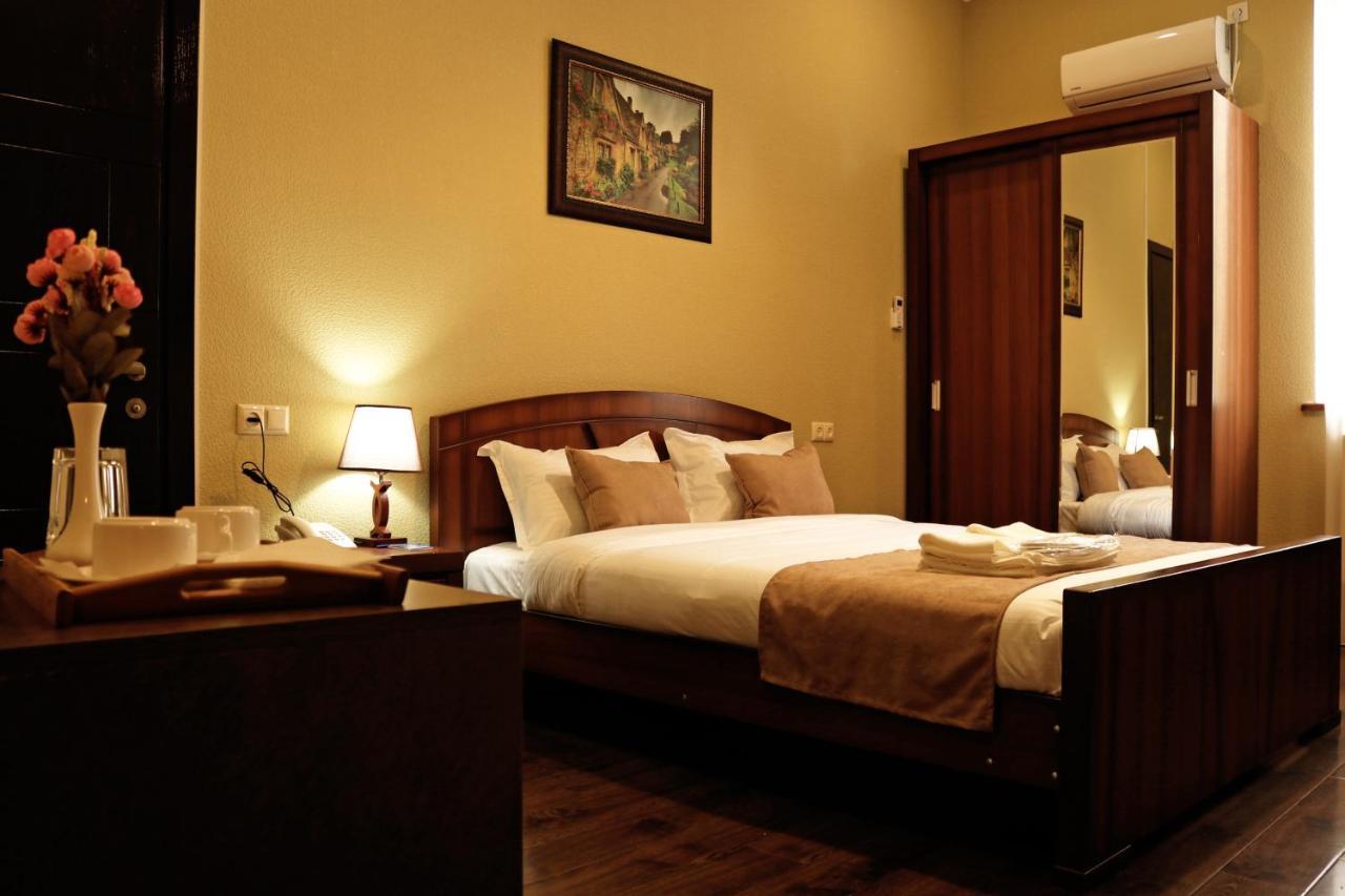 Sisno Hotel Tbilisi Luaran gambar